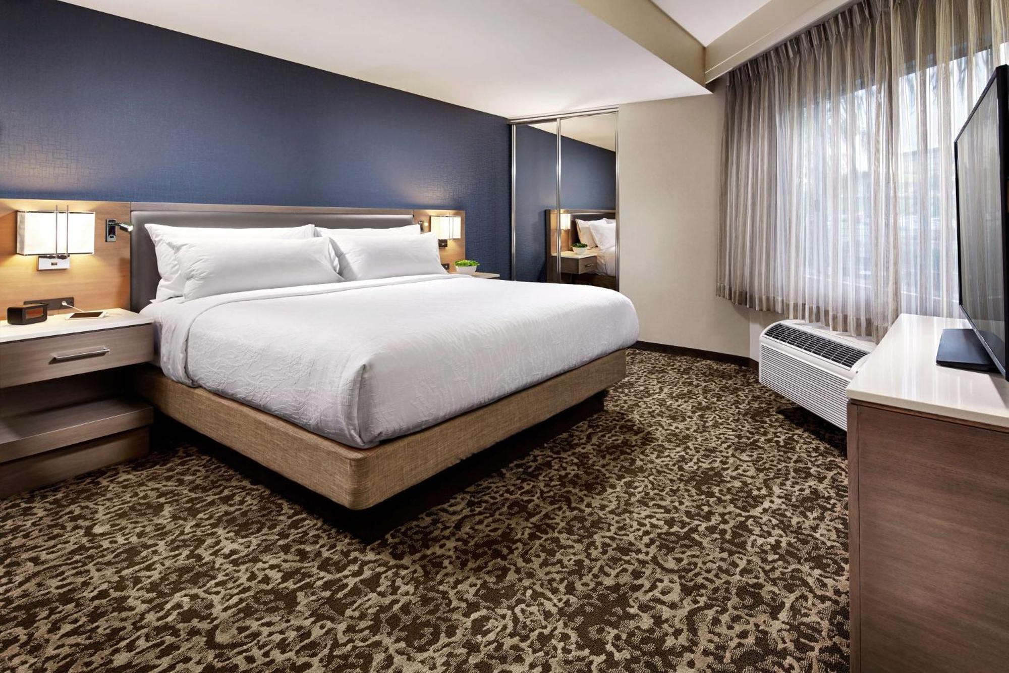 Hilton Garden Inn San Diego Mission Valley/Stadium Esterno foto