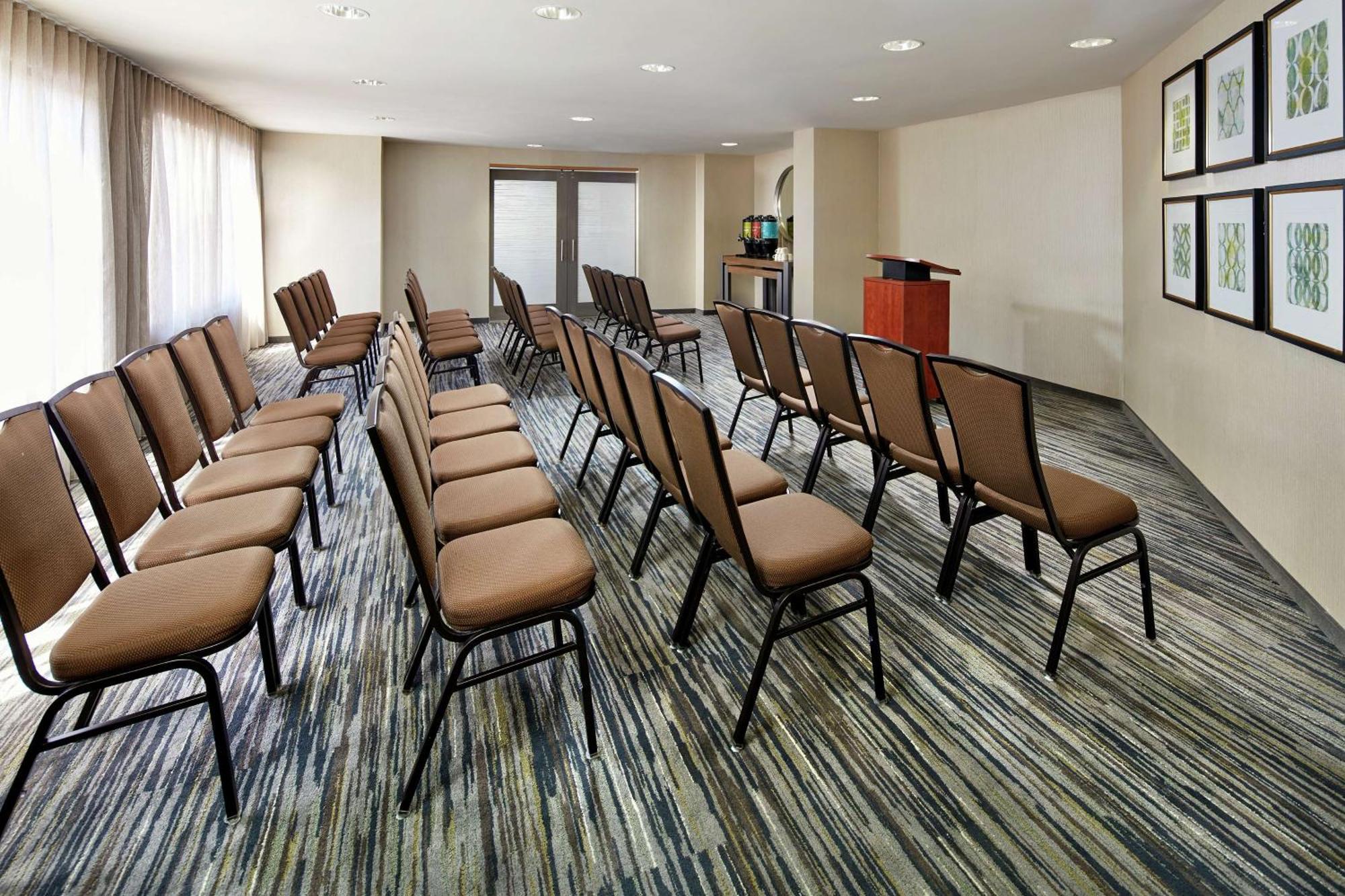 Hilton Garden Inn San Diego Mission Valley/Stadium Esterno foto